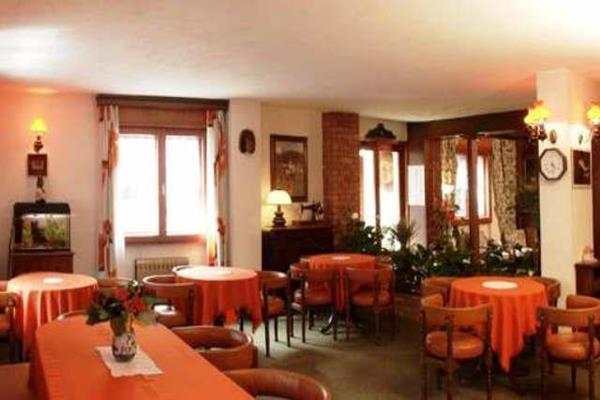 Hotel Meublè Meridiana Valtournenche Bagian luar foto